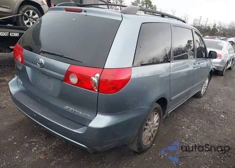 2010 Toyota Sienna Le from USA, damaged, VIN 5TDJK4CC9AS030866